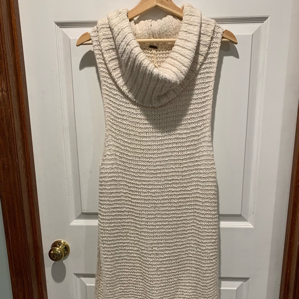 Free People cowl neck tunic. Size small